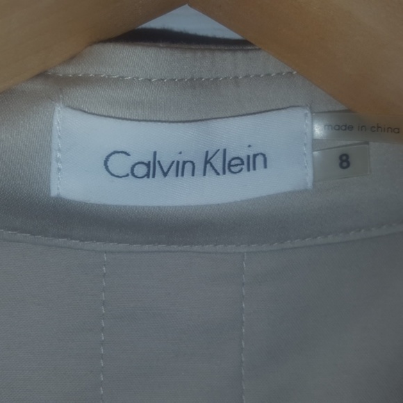 Calvin Klein Safari khaki dress - Picture 3 of 5